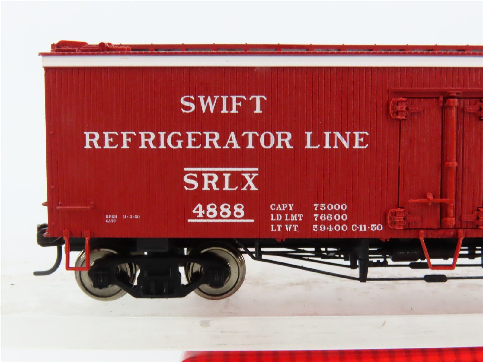HO Scale Atlas 6106-5 SRLX Swift Refrigerator Line 36' Wood Reefer 4888 RTR