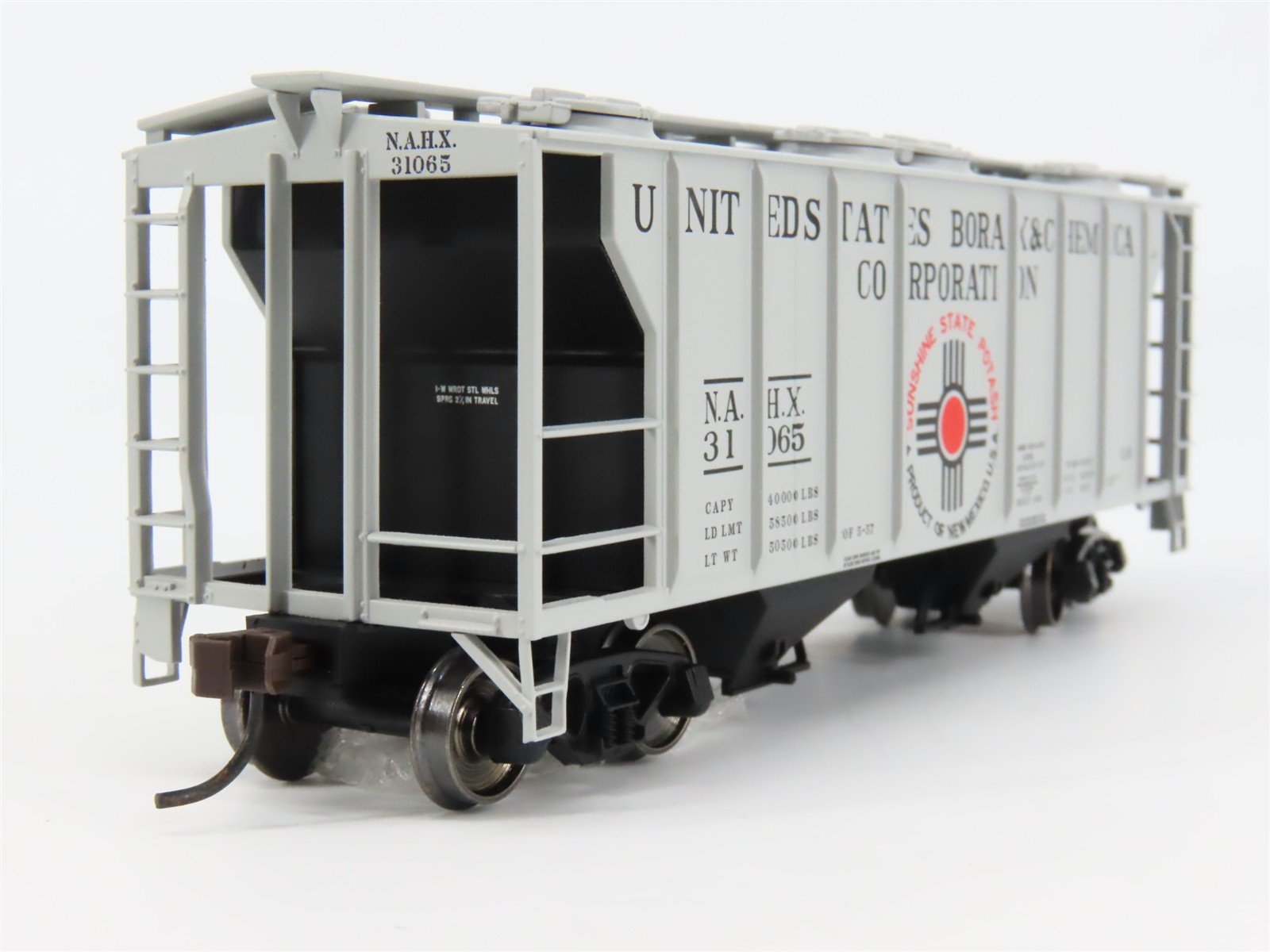 HO Scale Atlas 20004171 NAHX U.S. Borax & Chemical PS-2 Covered Hopper 31065 RTR