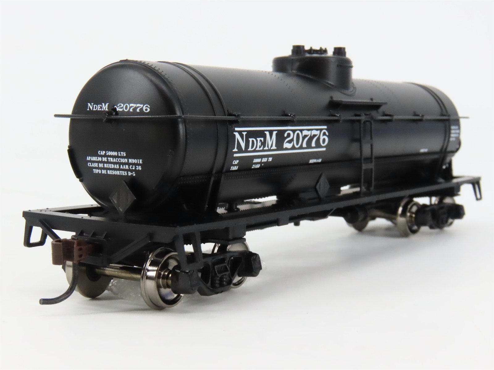 HO Scale Athearn 76663 NdeM Nacionales de Mexico Single Dome Tank Car 20776 RTR