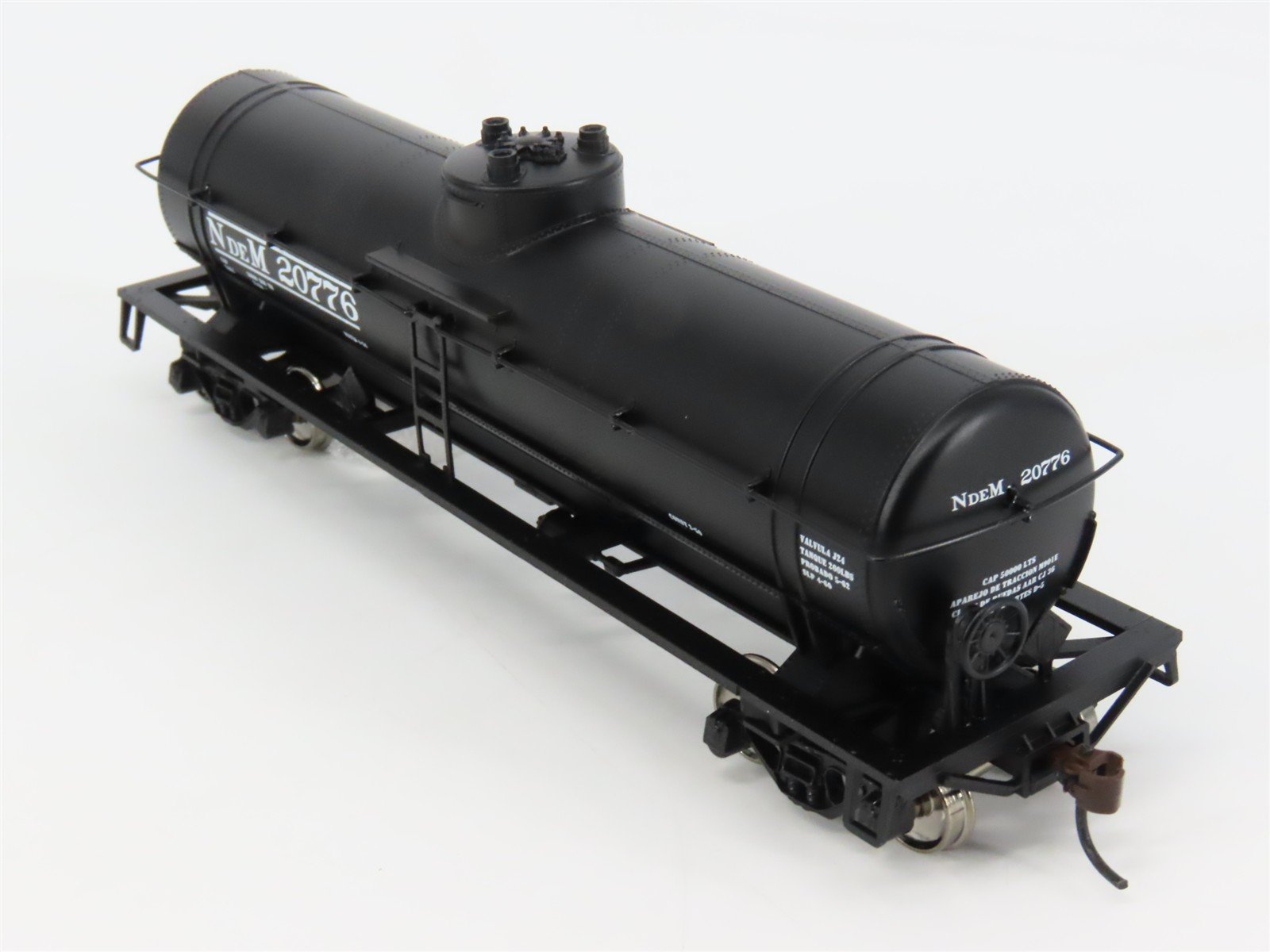 HO Scale Athearn 76663 NdeM Nacionales de Mexico Single Dome Tank Car 20776 RTR