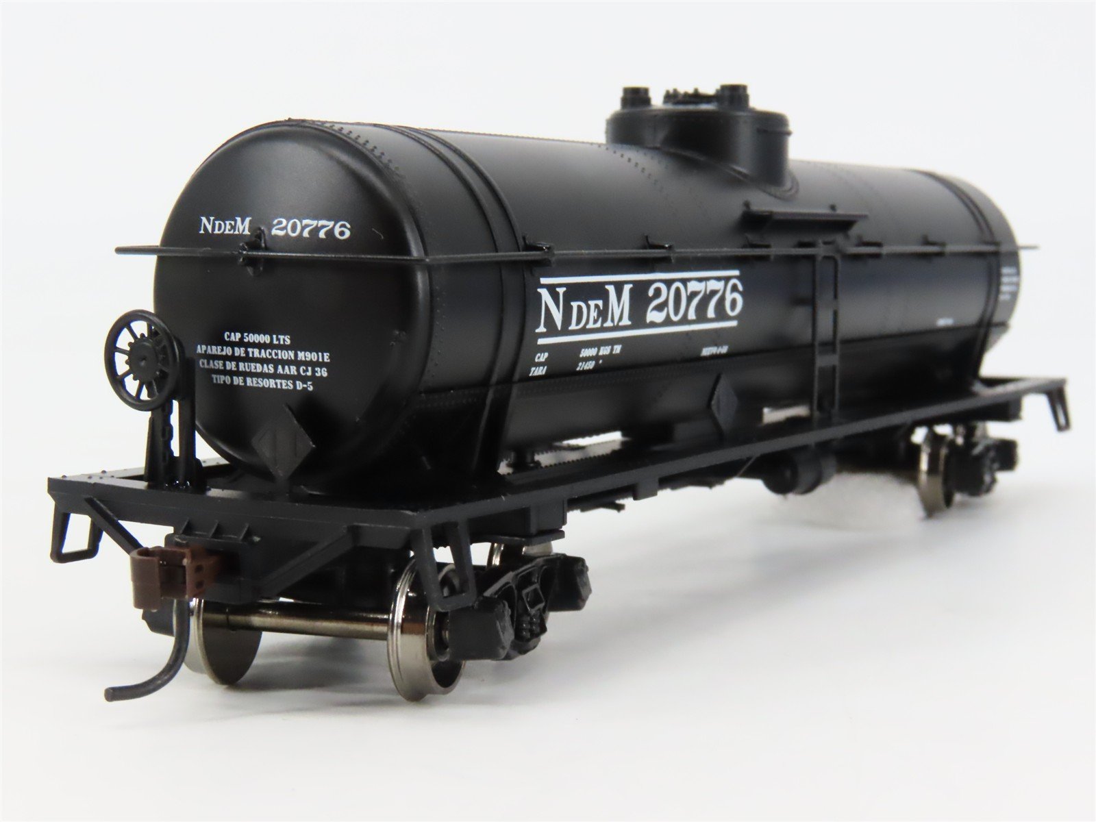 HO Scale Athearn 76663 NdeM Nacionales de Mexico Single Dome Tank Car 20776 RTR