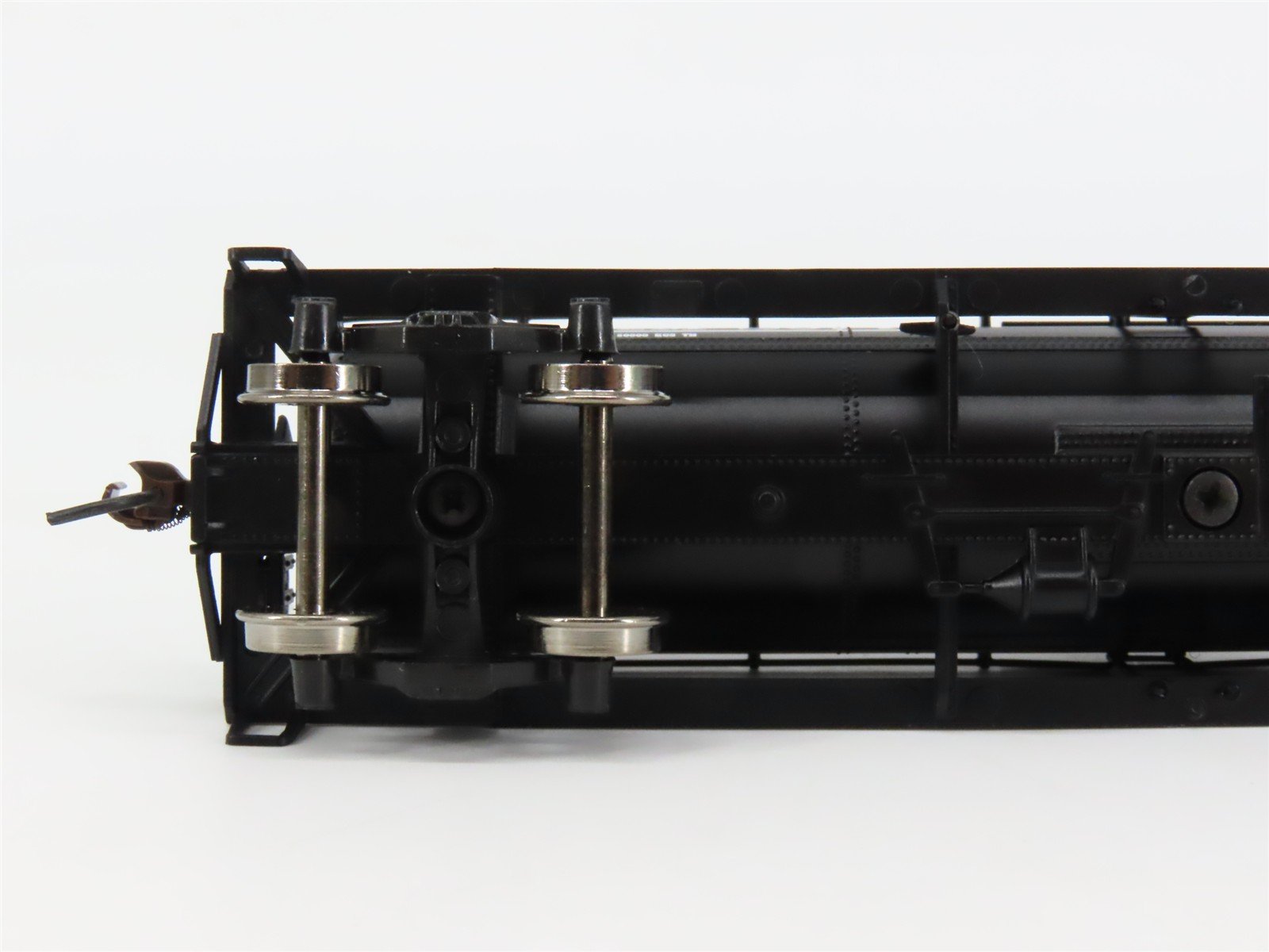 HO Scale Athearn 76663 NdeM Nacionales de Mexico Single Dome Tank Car 20776 RTR