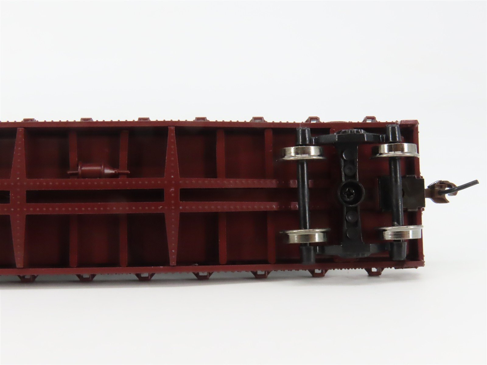 HO Scale Athearn 72474 ATSF Santa Fe 50' Flat Car with 40' Trailer 751 RTR
