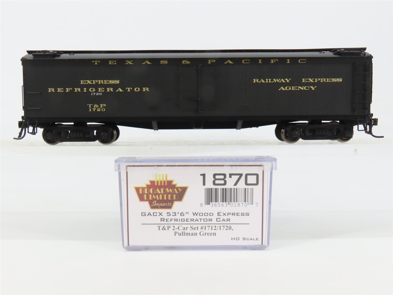 HO Scale Broadway Limited Imports 1870 T&P Texas & Pacific 53' Reefer 1720 RTR