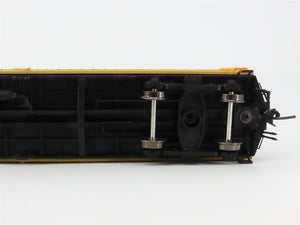 HO Scale Broadway Limited Imports 1846 URTX Reefer 3024 RTR