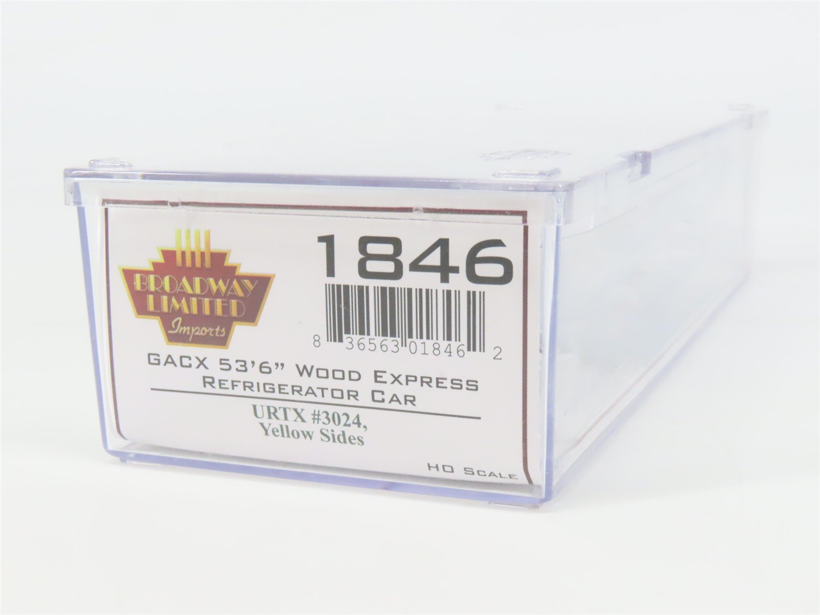 HO Scale Broadway Limited Imports 1846 URTX Reefer 3024 RTR