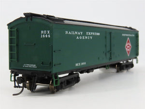 HO Scale Broadway Limited Imports 1840 REX Railway Express Agency Reefer RTR