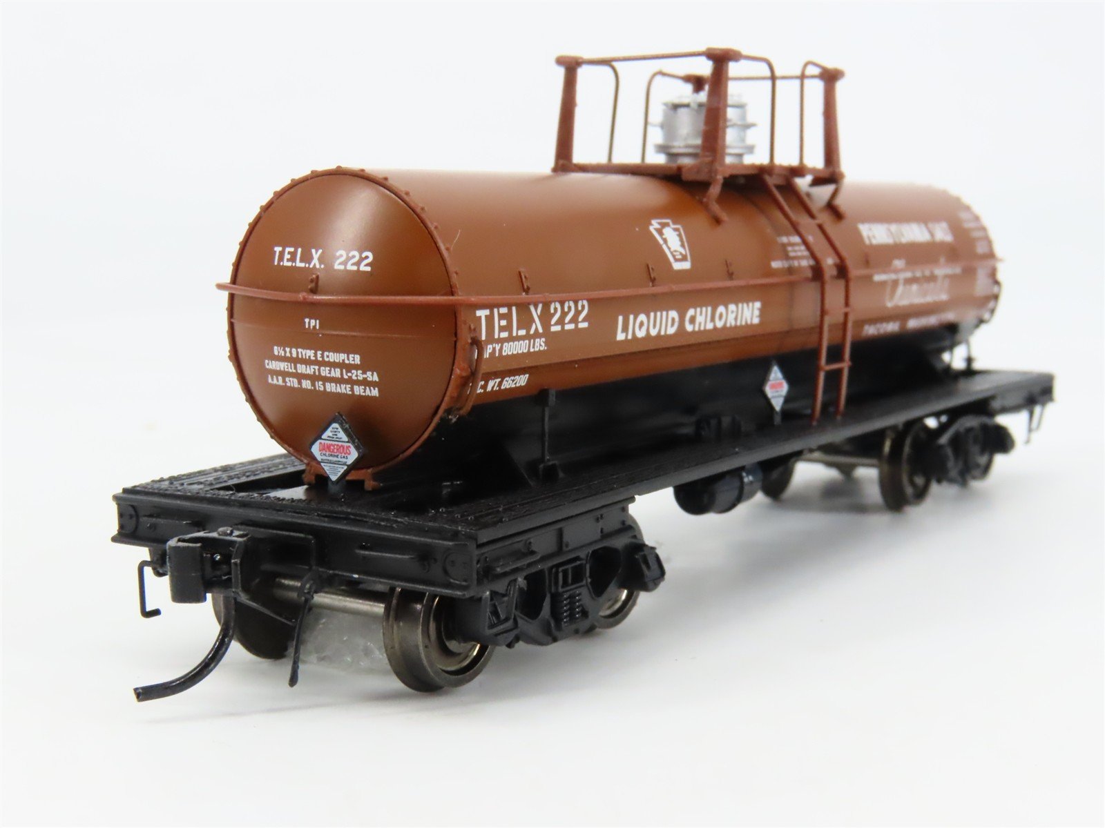 HO Scale Broadway Limited Imports 6177 6000 Gal. Chlorine Tank Car 4-Pack RTR