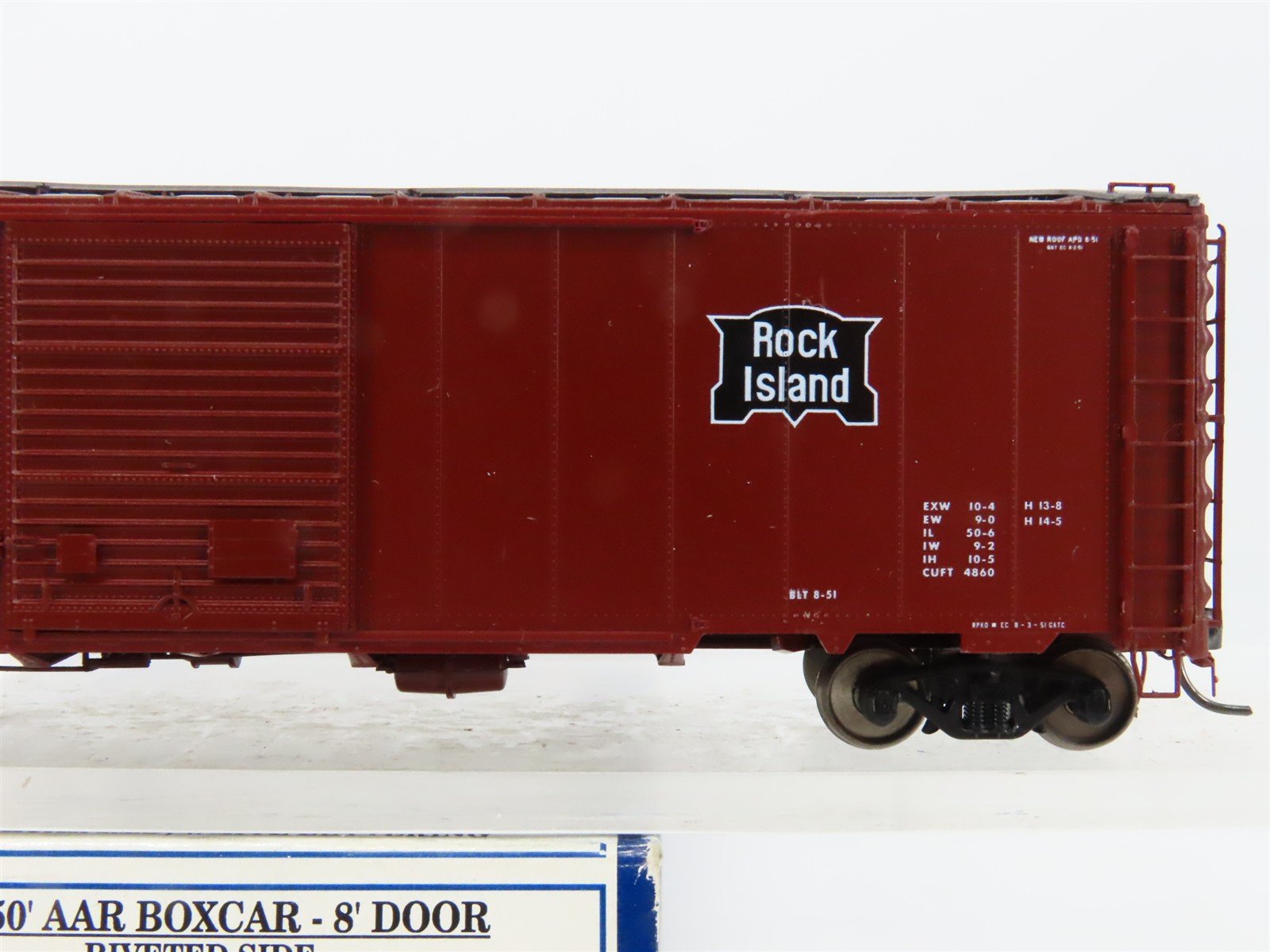 HO Scale Branchline Trains 110214 RI Rock Island 50' Box Car 30015 RTR