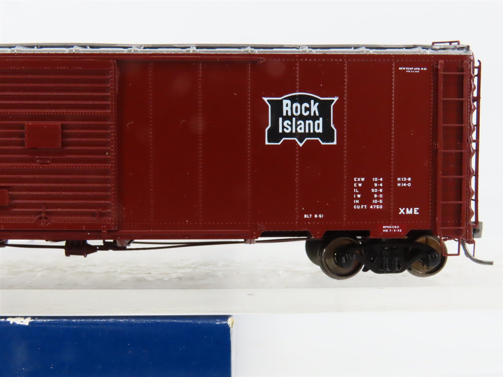 HO Scale Branchline Trains RI Rock Island 50' Box Car 5037 RTR