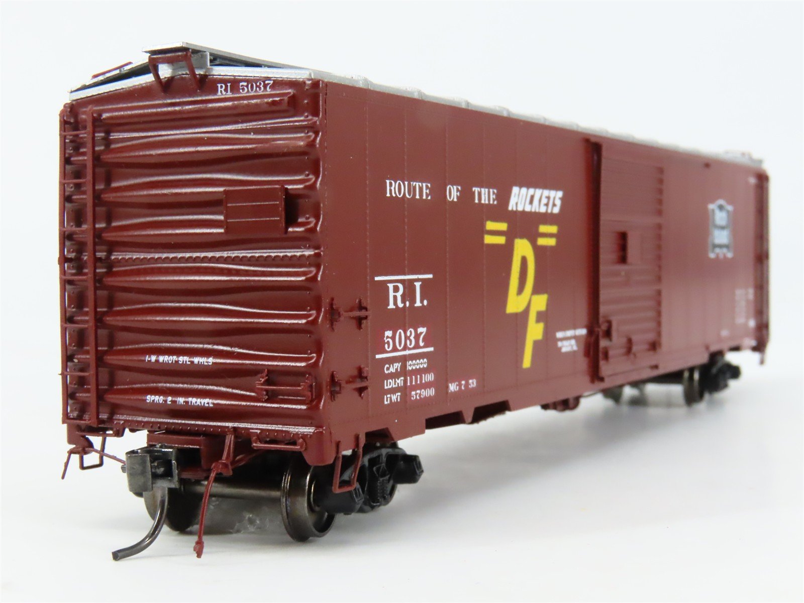 HO Scale Branchline Trains RI Rock Island 50' Box Car 5037 RTR