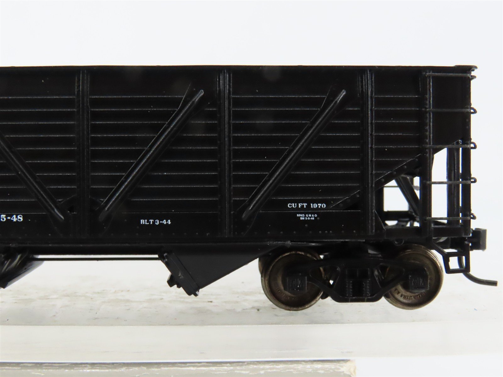 HO Scale PROTO 2000 23827 Gulf, Mobile & Ohio 50 Ton War Emergency Hopper RTR