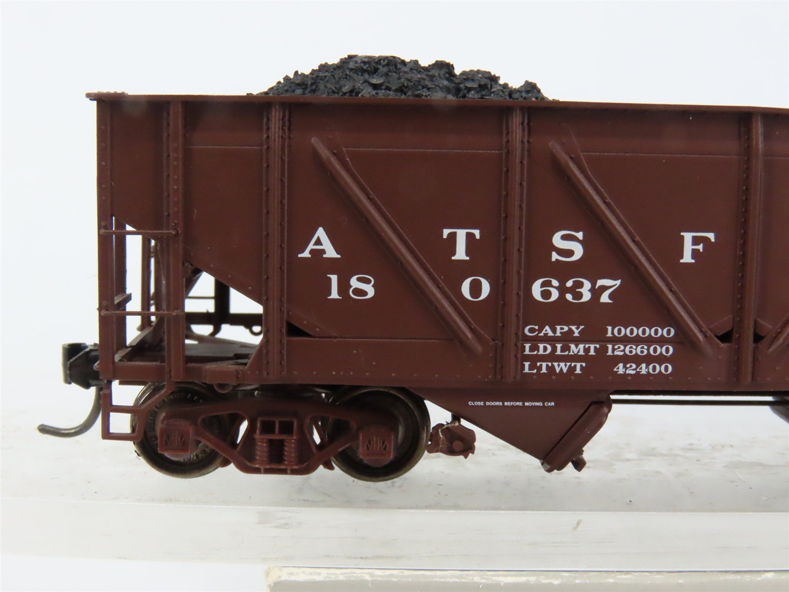 HO Scale PROTO 2000 920-31614 ATSF Santa Fe 2-Bay War Emergency Hopper RTR