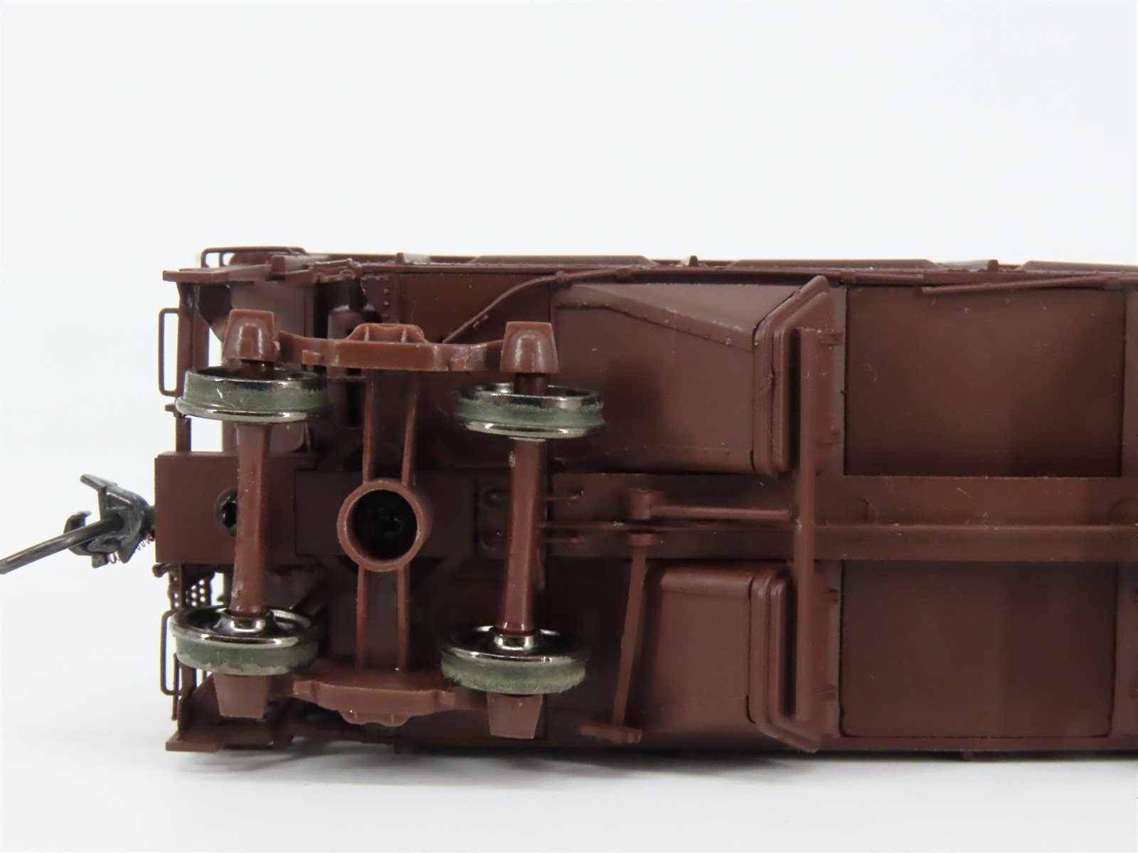 HO Scale PROTO 2000 920-31614 ATSF Santa Fe 2-Bay War Emergency Hopper RTR