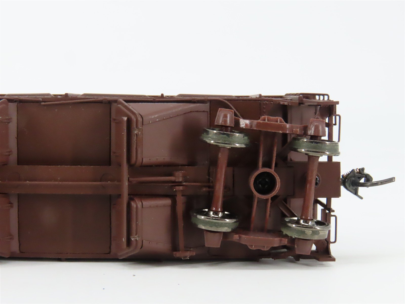 HO Scale PROTO 2000 920-31614 ATSF Santa Fe 2-Bay War Emergency Hopper RTR