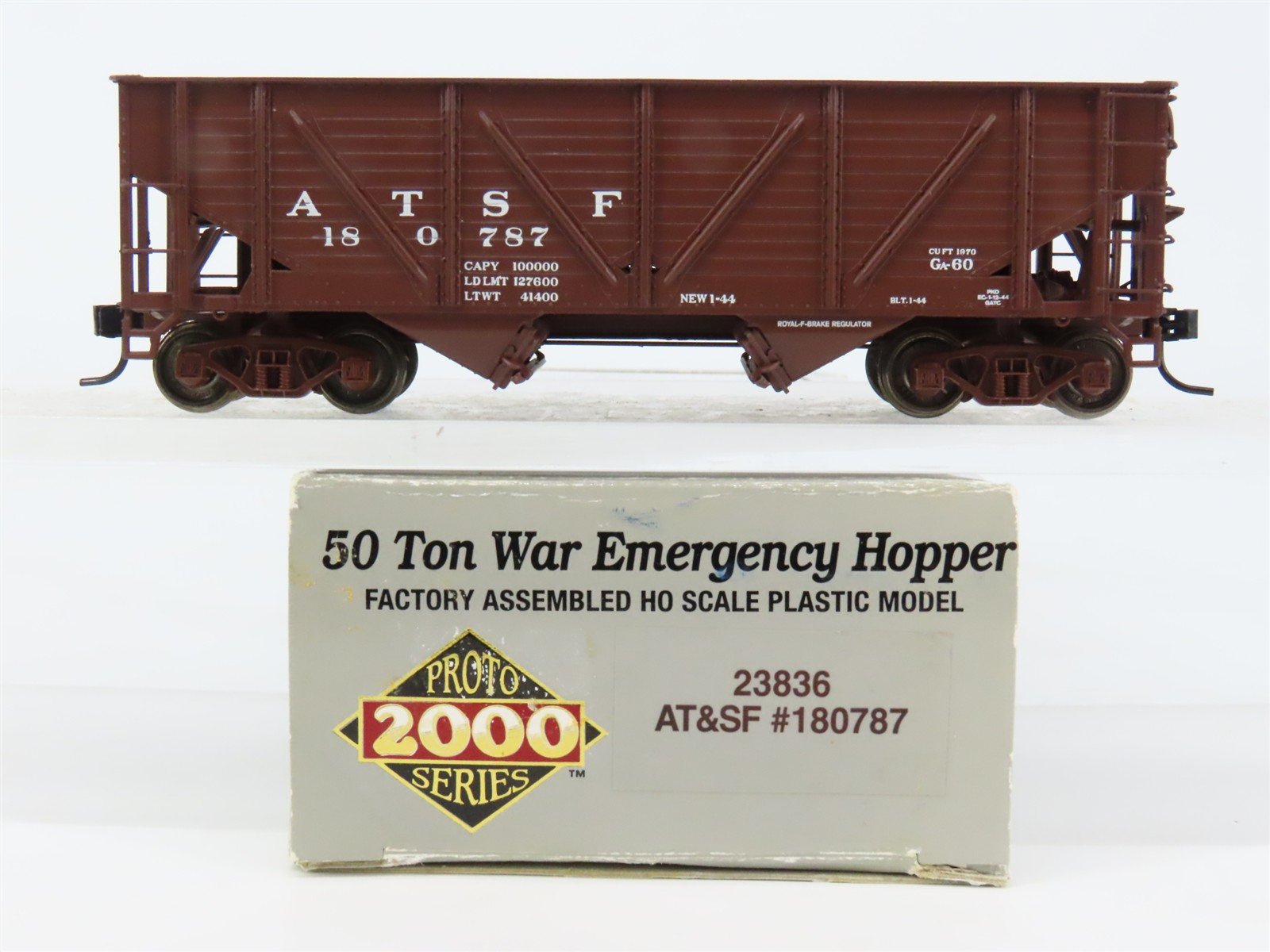 HO Scale PROTO 2000 23836 ATSF Santa Fe 50 Ton War Emergency Hopper 180787 RTR