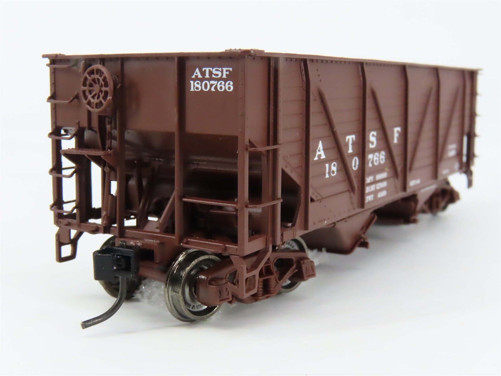HO Scale PROTO 2000 23819 ATSF Santa Fe 2-Bay War Emergency Hopper 180766 RTR