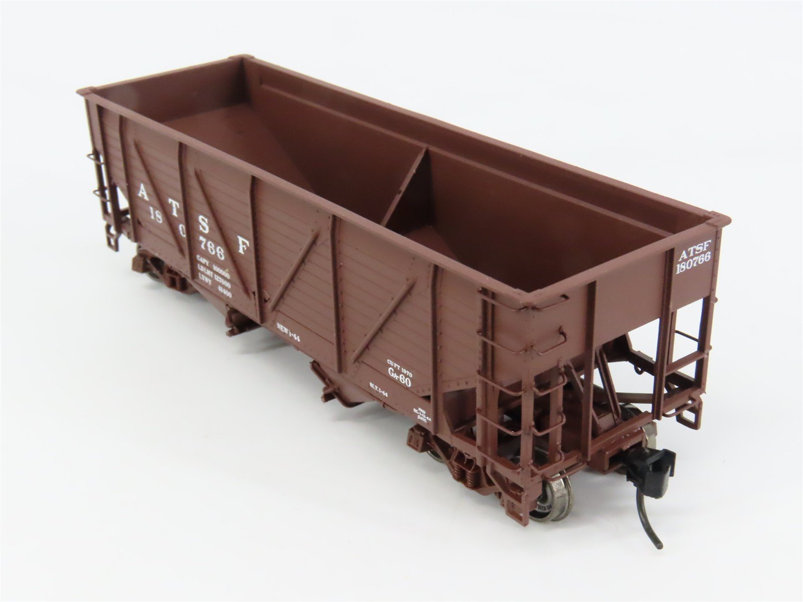 HO Scale PROTO 2000 23819 ATSF Santa Fe 2-Bay War Emergency Hopper 180766 RTR