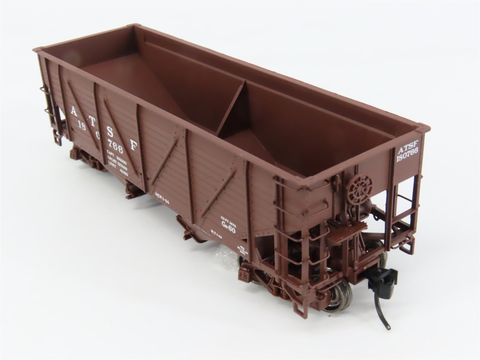 HO Scale PROTO 2000 23819 ATSF Santa Fe 2-Bay War Emergency Hopper 180766 RTR