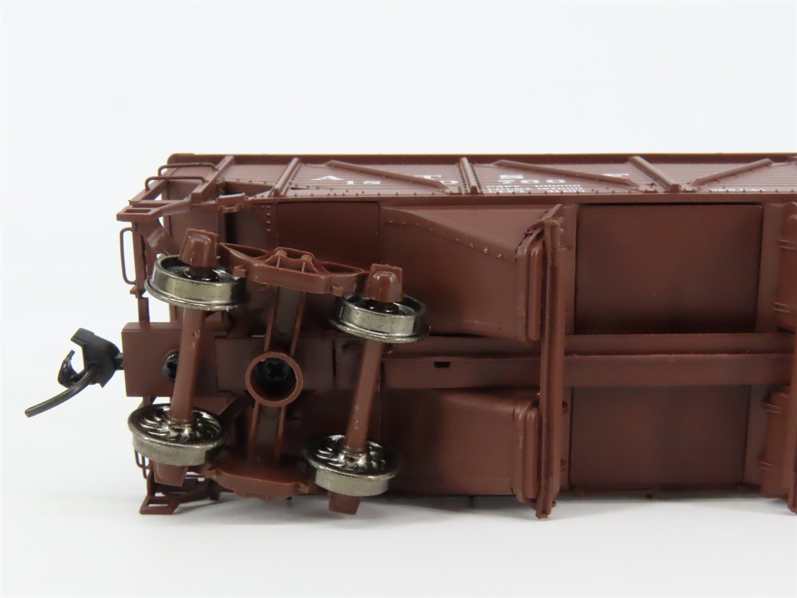 HO Scale PROTO 2000 23819 ATSF Santa Fe 2-Bay War Emergency Hopper 180766 RTR