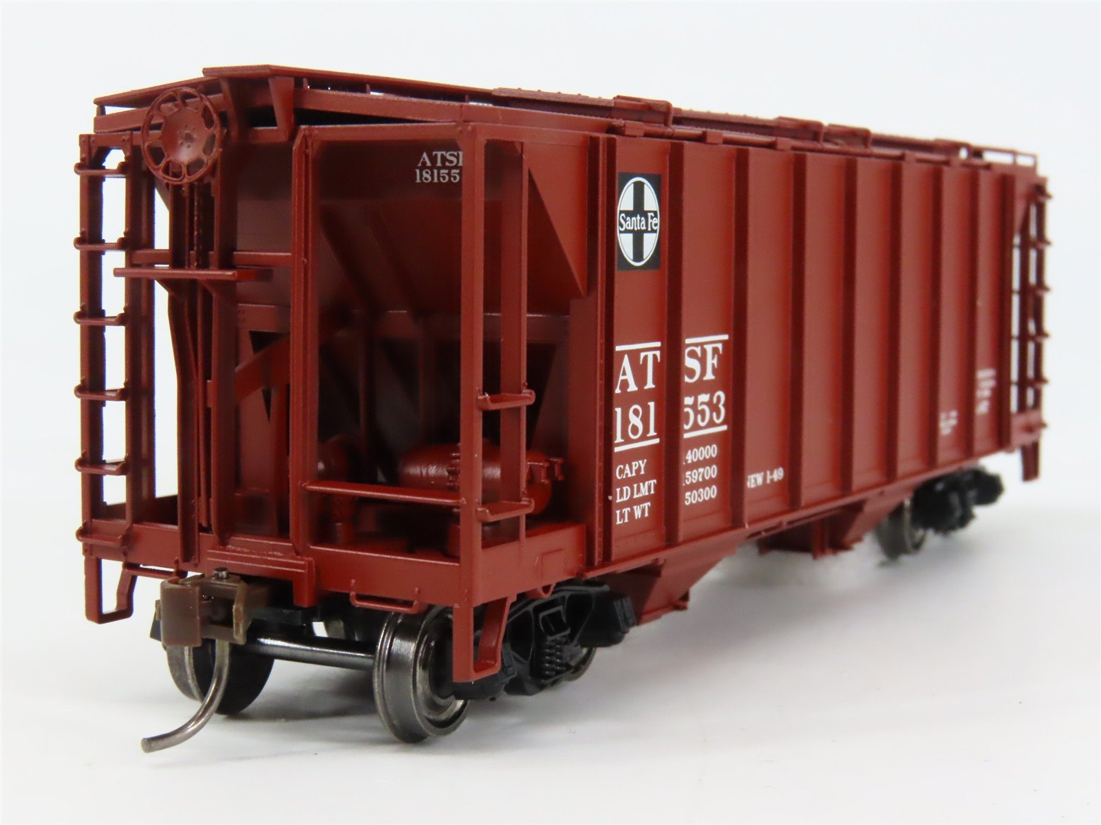 HO Scale Bowser 41308 ATSF Santa Fe 2-Bay Covered Hopper 181553 RTR