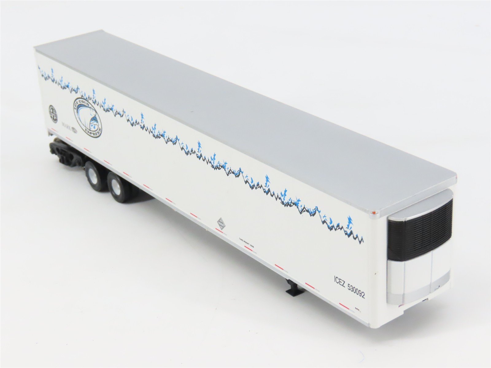 HO Scale Bowser 40857 BNSF Railway 53' 53' DuraPlate RoadRailer 530092 RTR