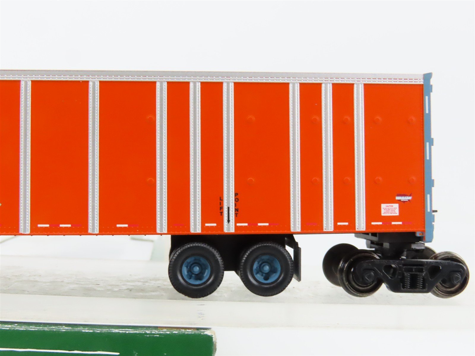 HO Scale Bowser 40848 Schneider National 53' Platewall RoadRailer 427778 RTR