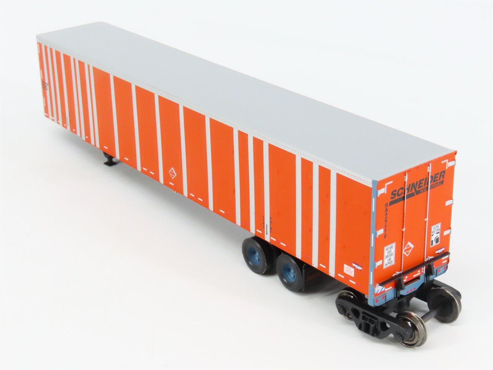 HO Scale Bowser 40848 Schneider National 53' Platewall RoadRailer 427778 RTR