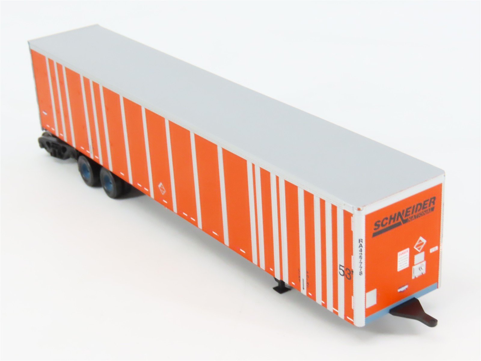 HO Scale Bowser 40848 Schneider National 53' Platewall RoadRailer 427778 RTR