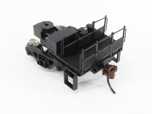 Bowser 40300 CouplerMate with Railing and Steps RTR