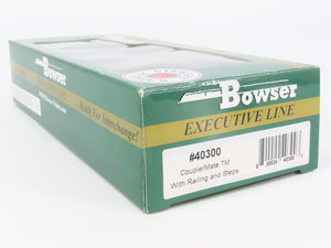 Bowser 40300 CouplerMate with Railing and Steps RTR