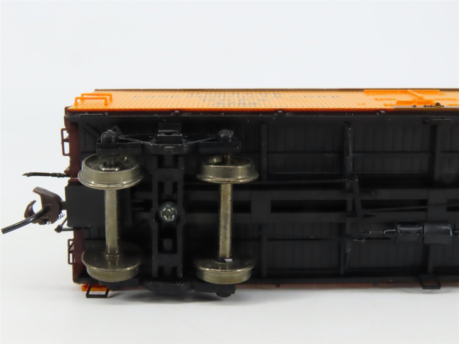 HO Scale Red Caboose RR-31007-2 HFPX Hygrade Food Products Reefer 2788 RTR