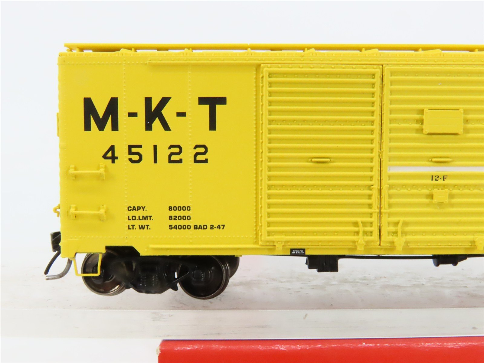 HO Scale Red Caboose RR-38580-02 MKT Missouri-Kansas-Texas 40' Box Car 45122 RTR