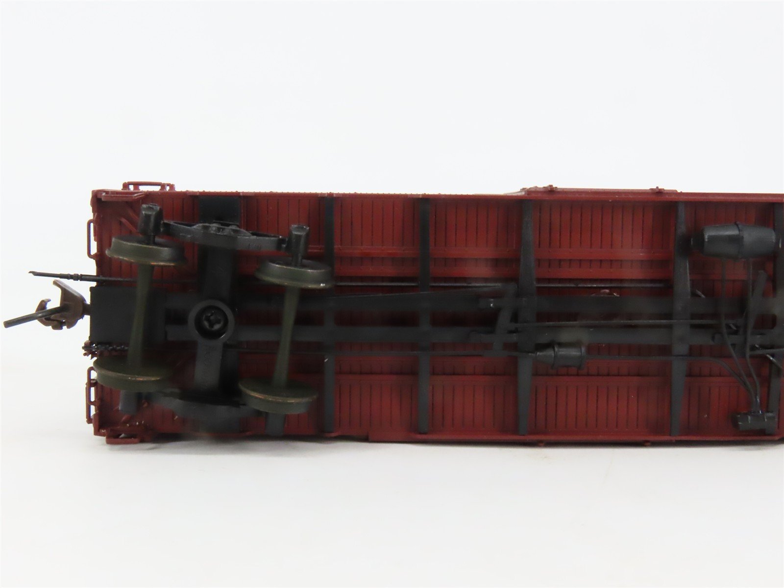 HO Scale Red Caboose RR-38083-1 ATSF Santa Fe 40' Box Car 138018 RTR