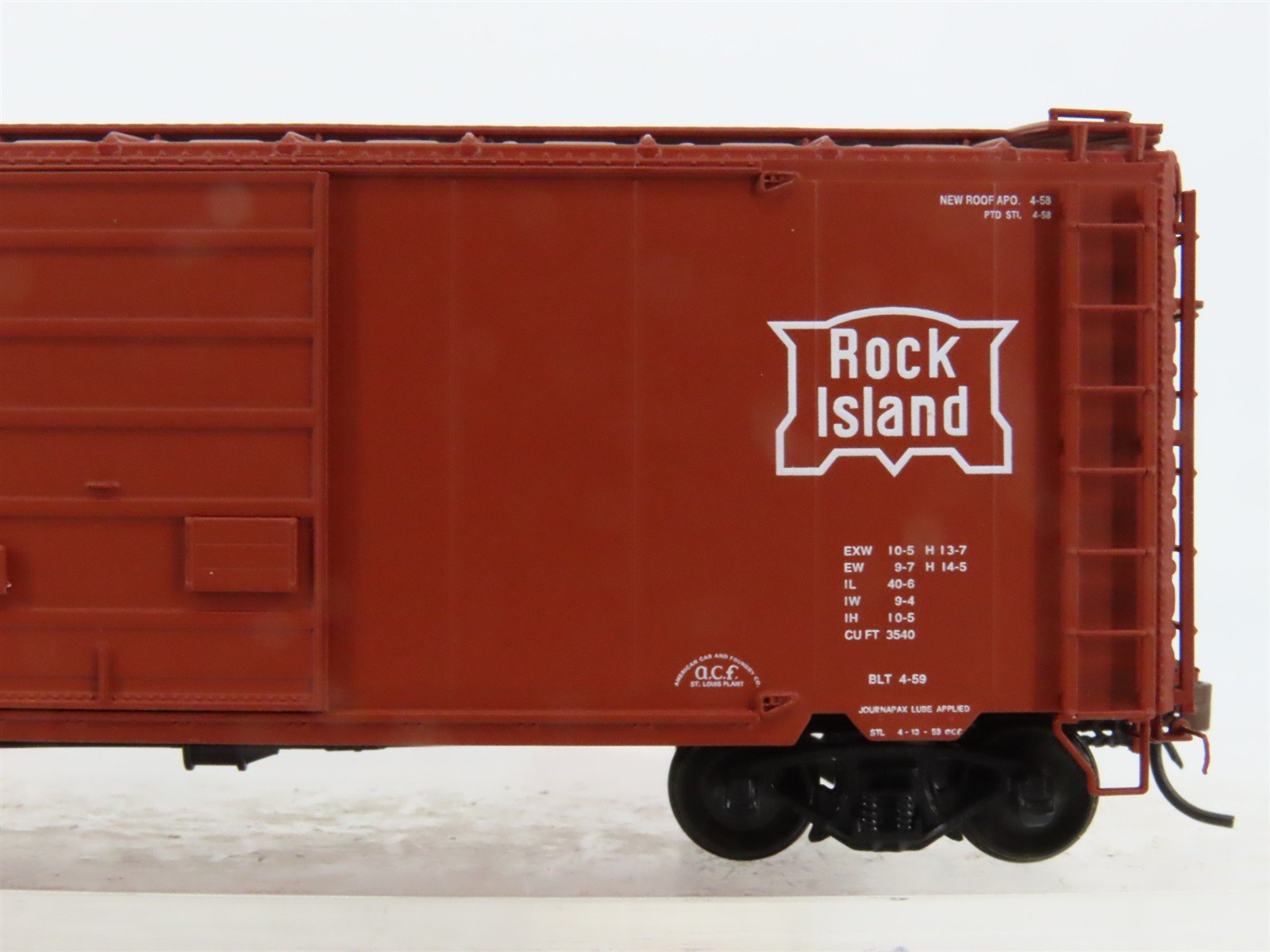 HO Scale Red Caboose RR-38906-14 RI Rock Island Box Car 5914 RTR