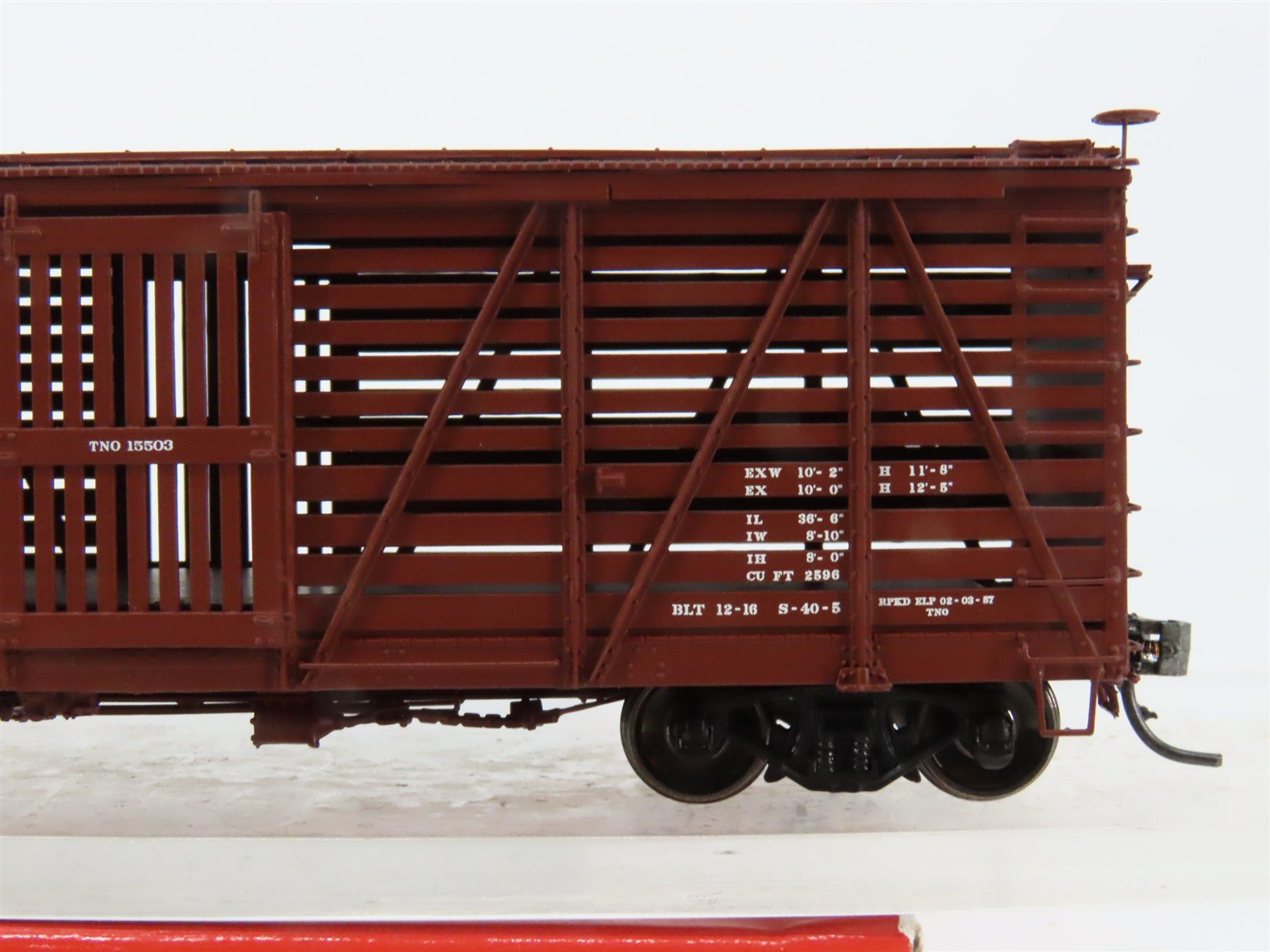 HO Scale Red Caboose RR-39017-01* TNO Texas & New Orleans Stock/Cattle Car RTR