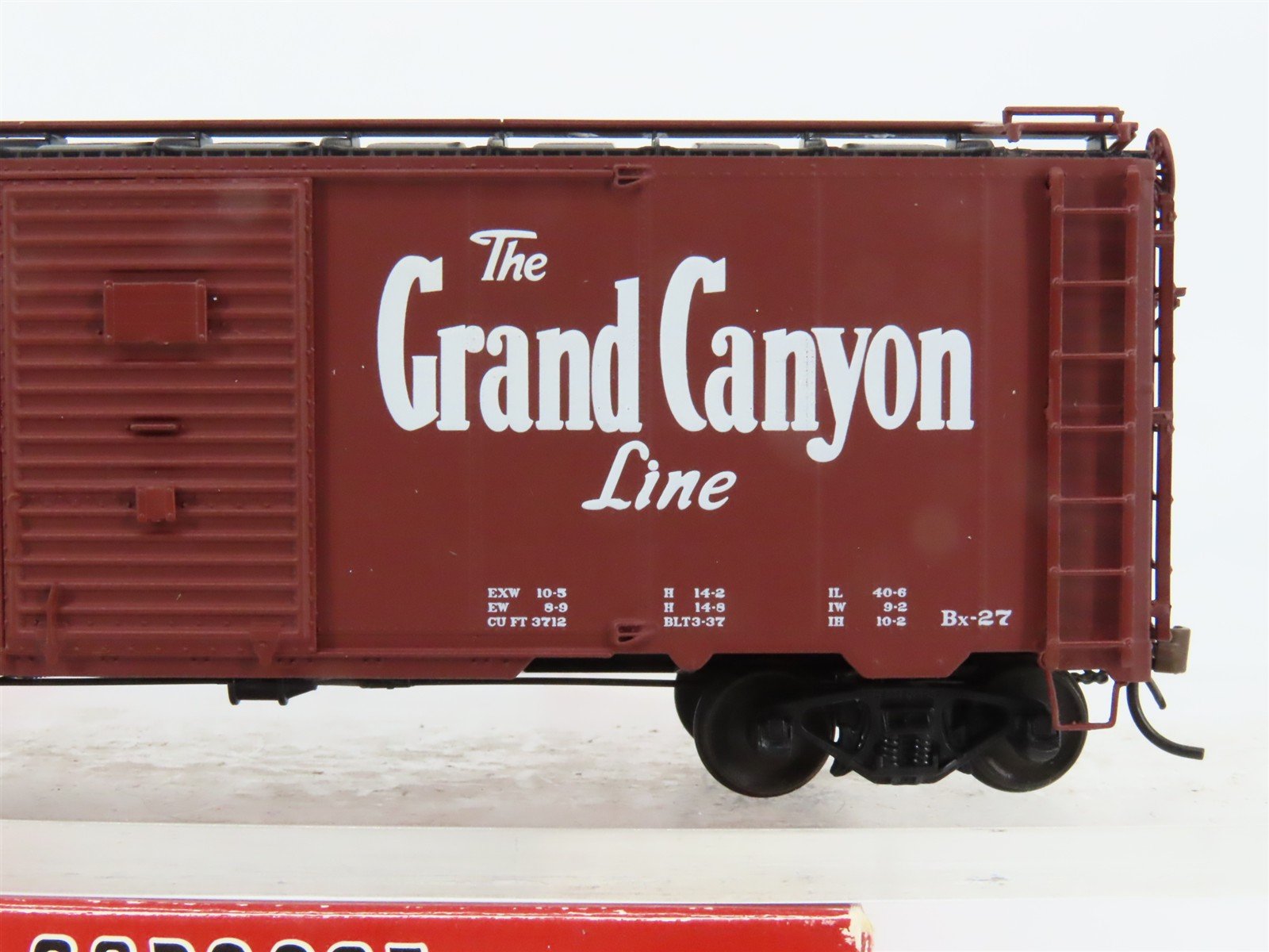 HO Scale Red Caboose RR-38085-21 ATSF Santa Fe 40' Box Car 138206 RTR