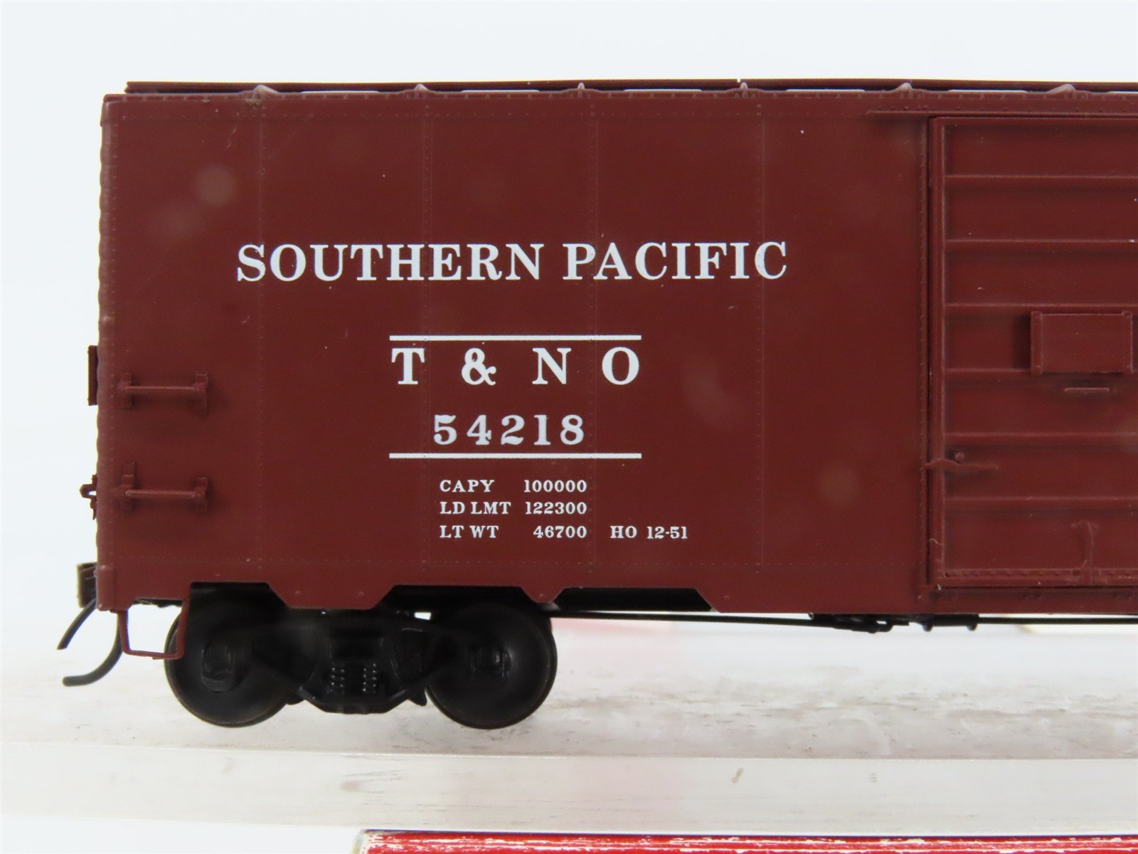 HO Scale Red Caboose RR-38081-3 T&NO Texas & New Orleans Box Car 54218 RTR