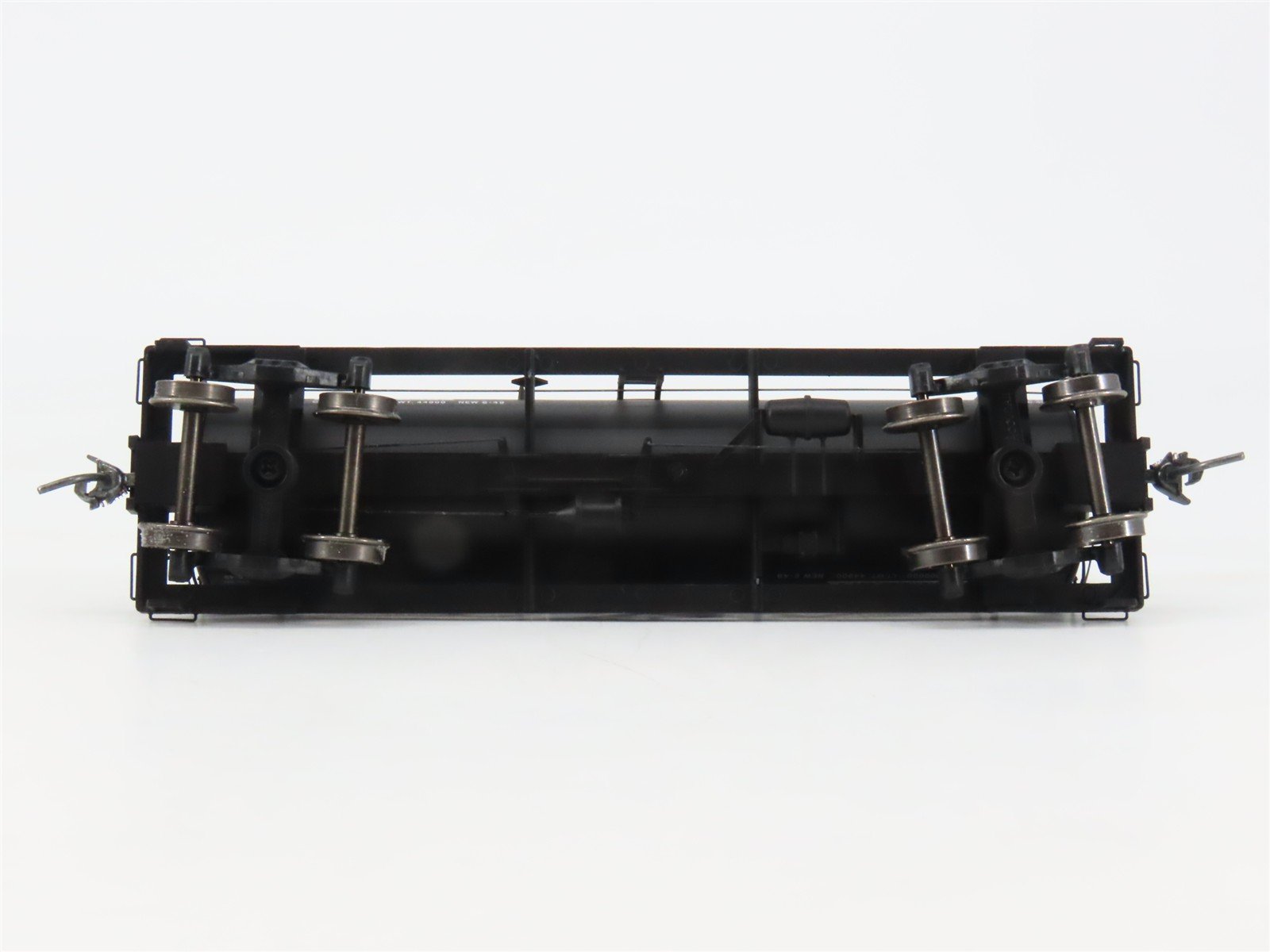 HO Scale Red Caboose RR-33011-49 SUNX Sunoco Tank Car 6459 RTR
