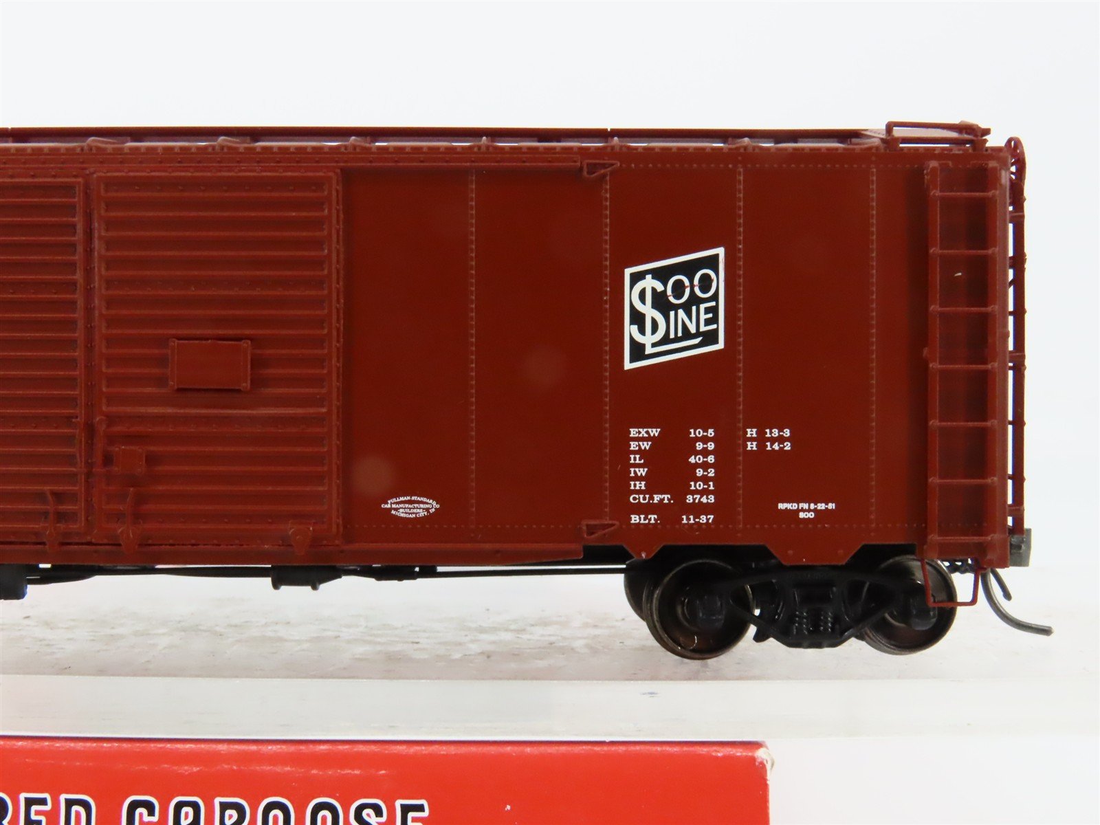 HO Scale Red Caboose RR-38506-33 Soo Line 40' Box Car 75840 RTR