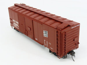 HO Scale Red Caboose RR-38506-33 Soo Line 40' Box Car 75840 RTR