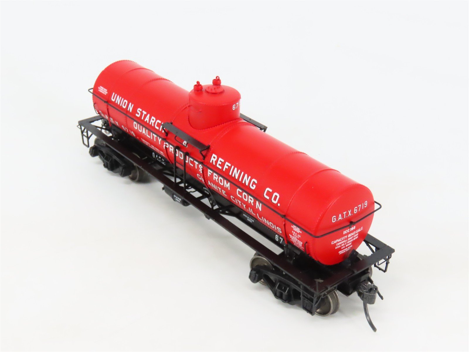 HO Scale Tangent 19017-04 GATX Union Starch Single Dome Tank Car #6719