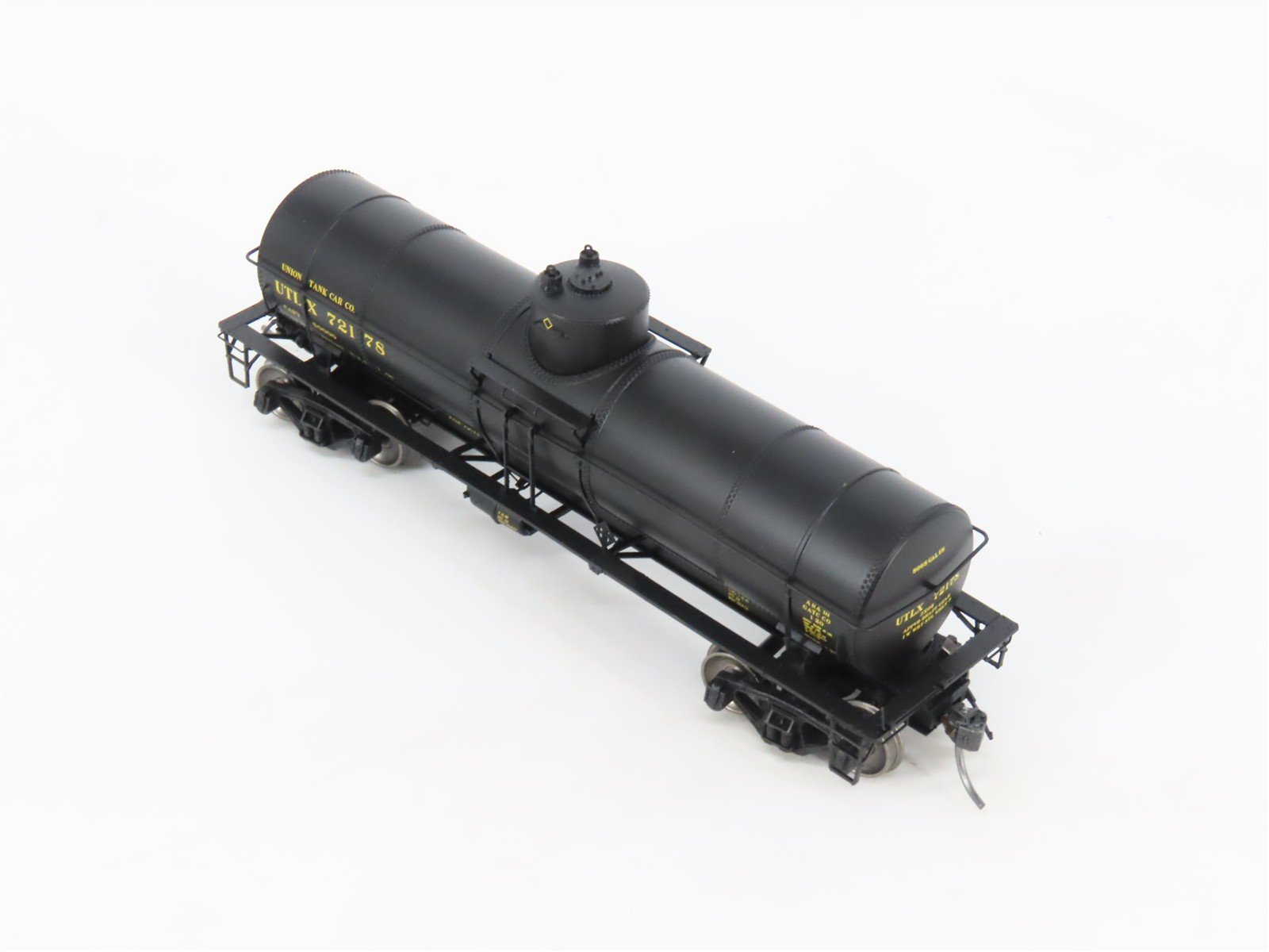 HO Scale Tangent 19026-06 UTLX Union 