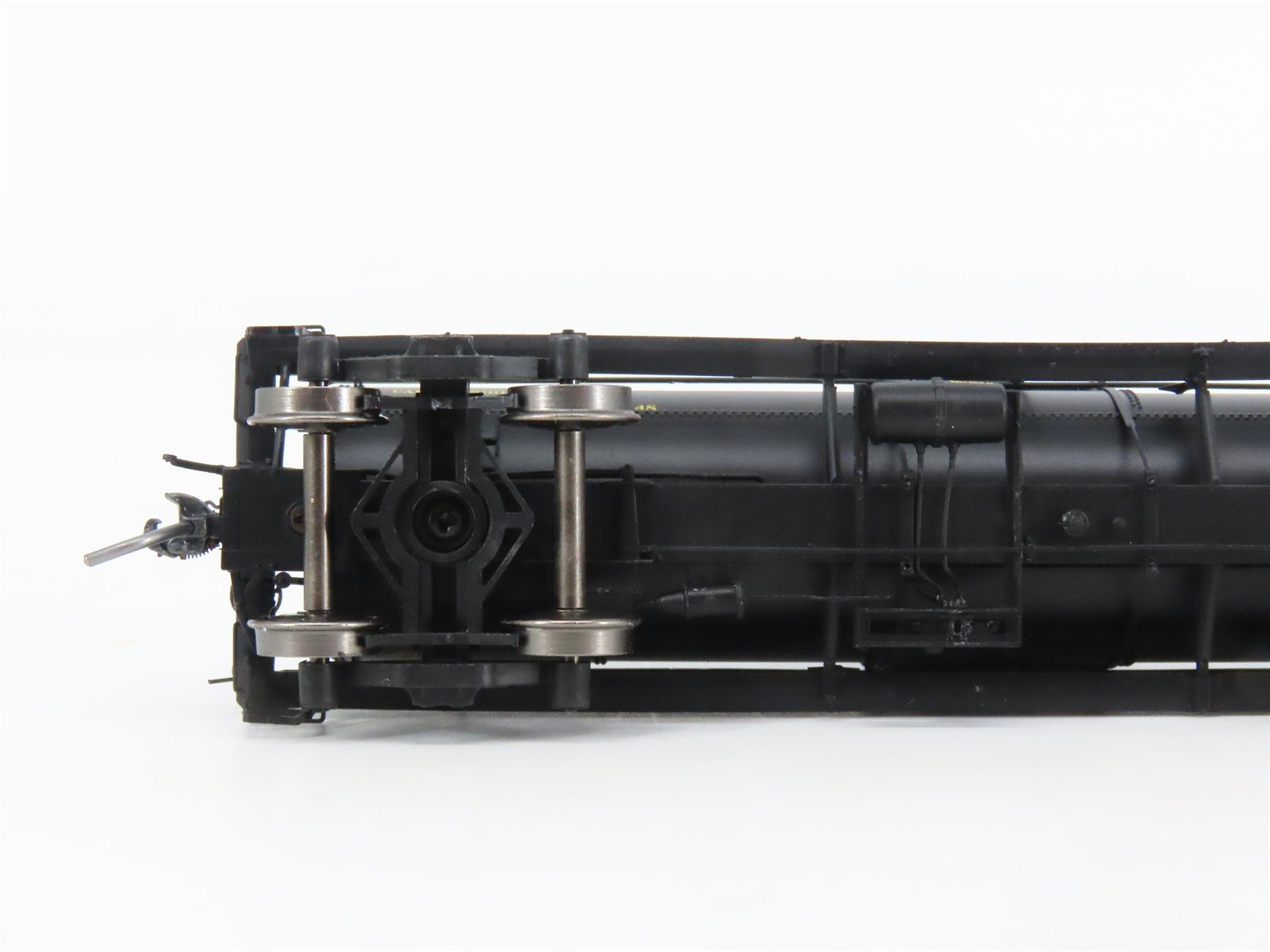 HO Scale Tangent 19026-06 UTLX Union 