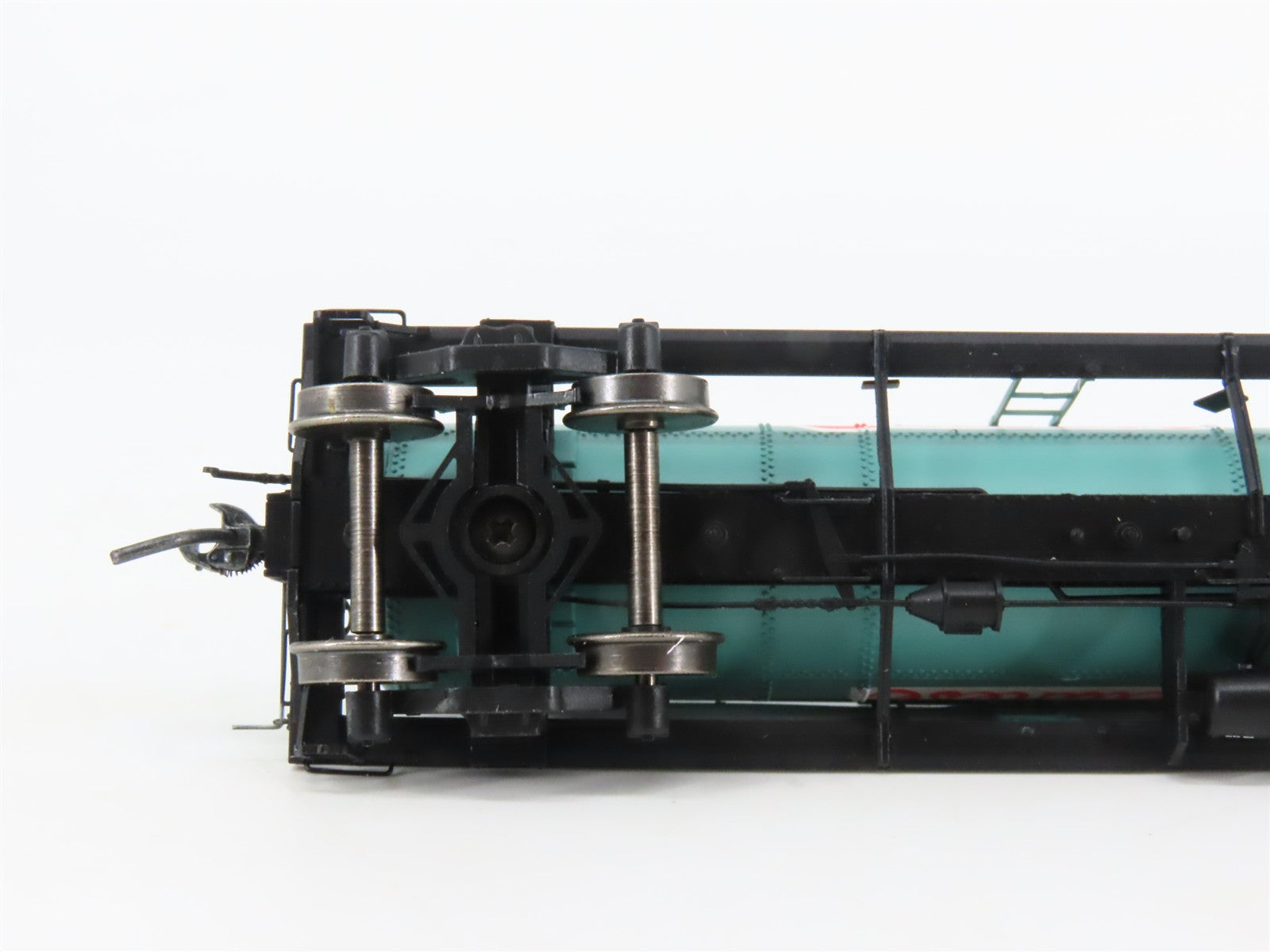 HO Scale Tangent 11510-03 GATX Celanese 6k Gallon Single Dome Tank Car #1407