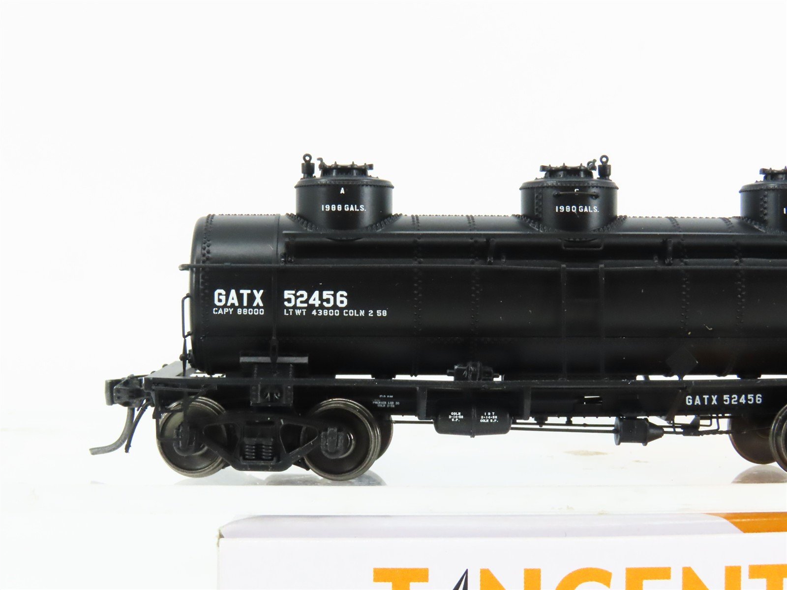 HO Scale Tangent 11511-03 GATX Black Lease 6k Gallon 3-Dome Tank Car #52456