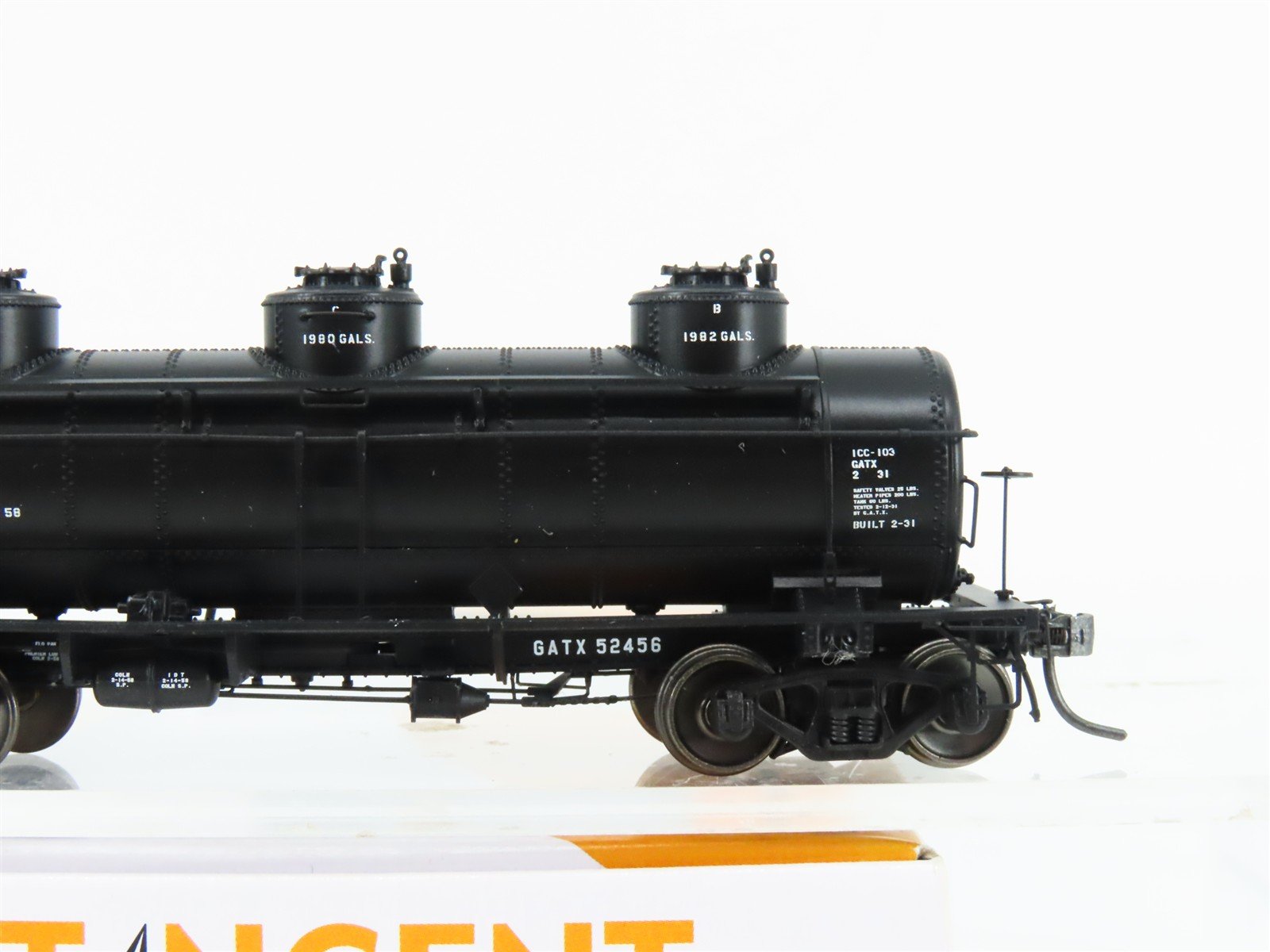 HO Scale Tangent 11511-03 GATX Black Lease 6k Gallon 3-Dome Tank Car #52456