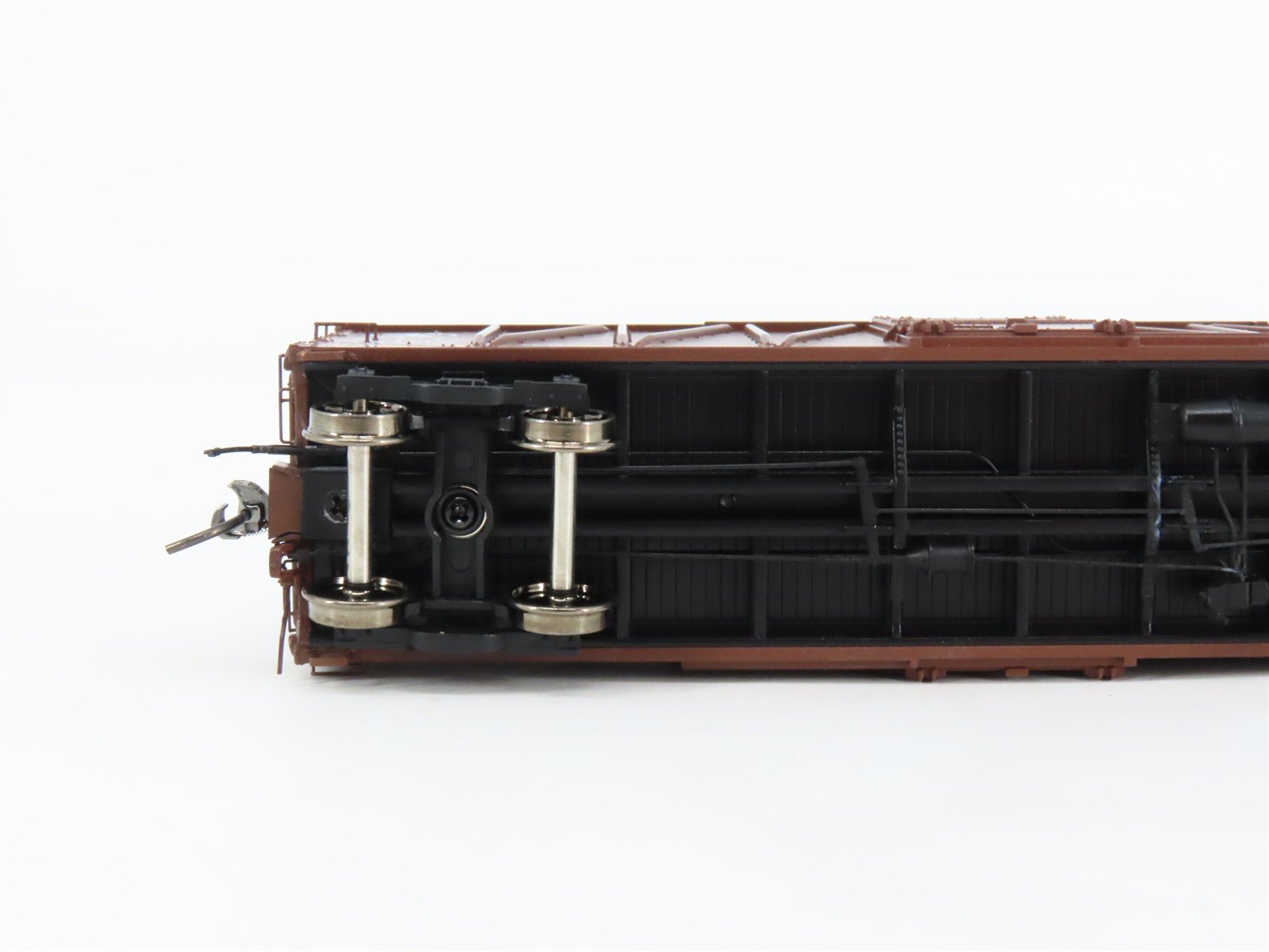 HO Rapido 142008A MEC Maine Central 40' USRA Single-Sheathed Wood Box Car #36105