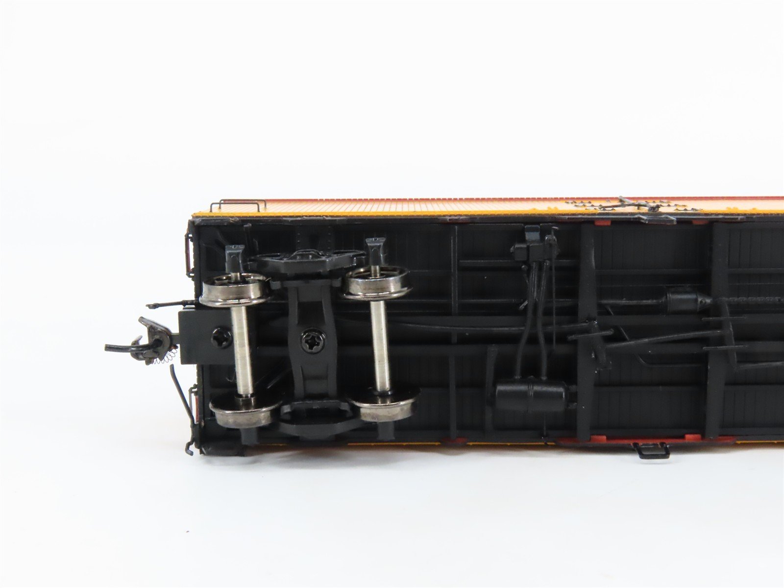 HO Scale Rapido 12105-1 URTX Morris Rifkin & Son 37' Meat Reefer #5100
