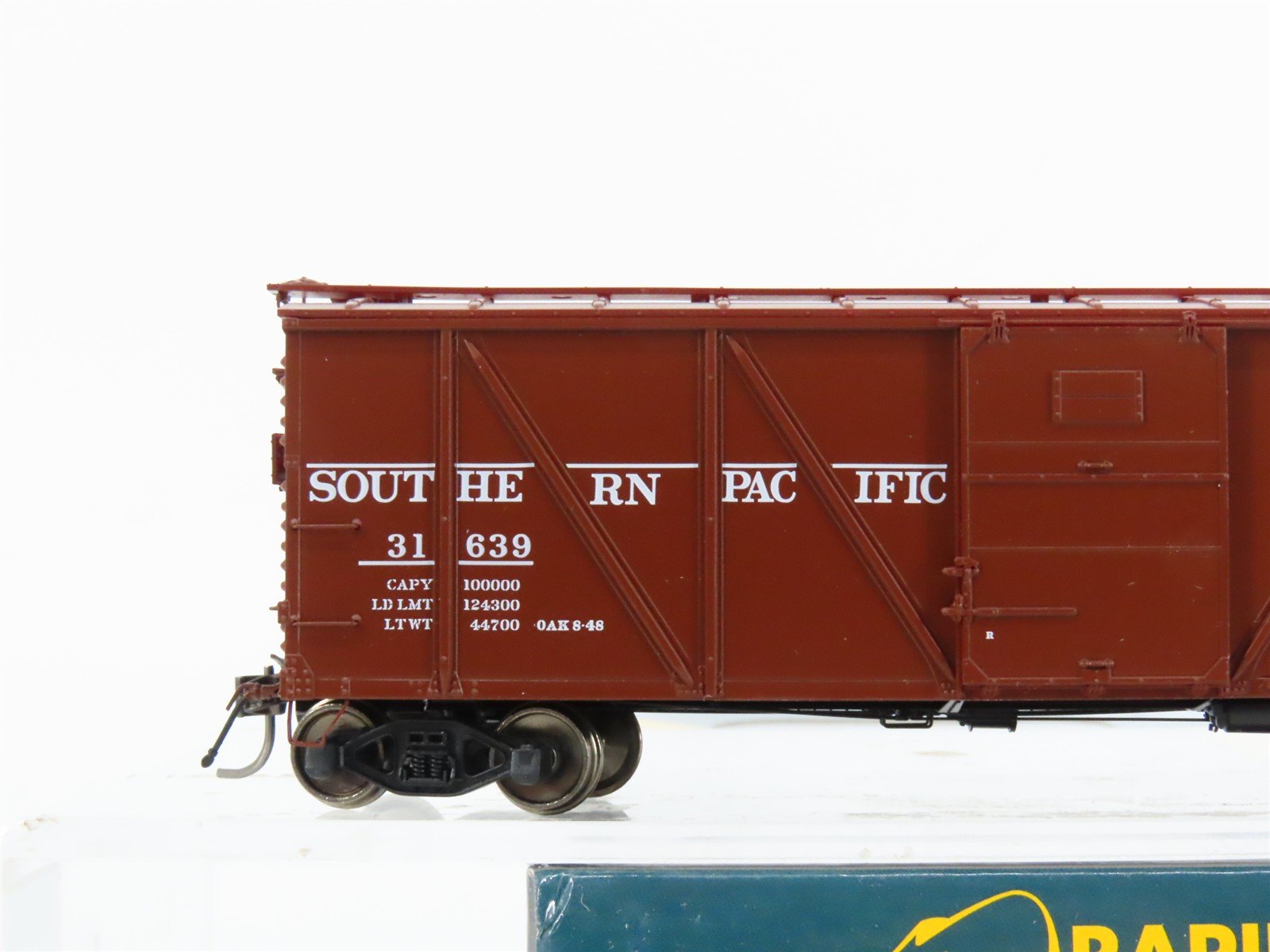 HO Scale Rapido 171054A SP Southern Pacific Lines Box Car #31639